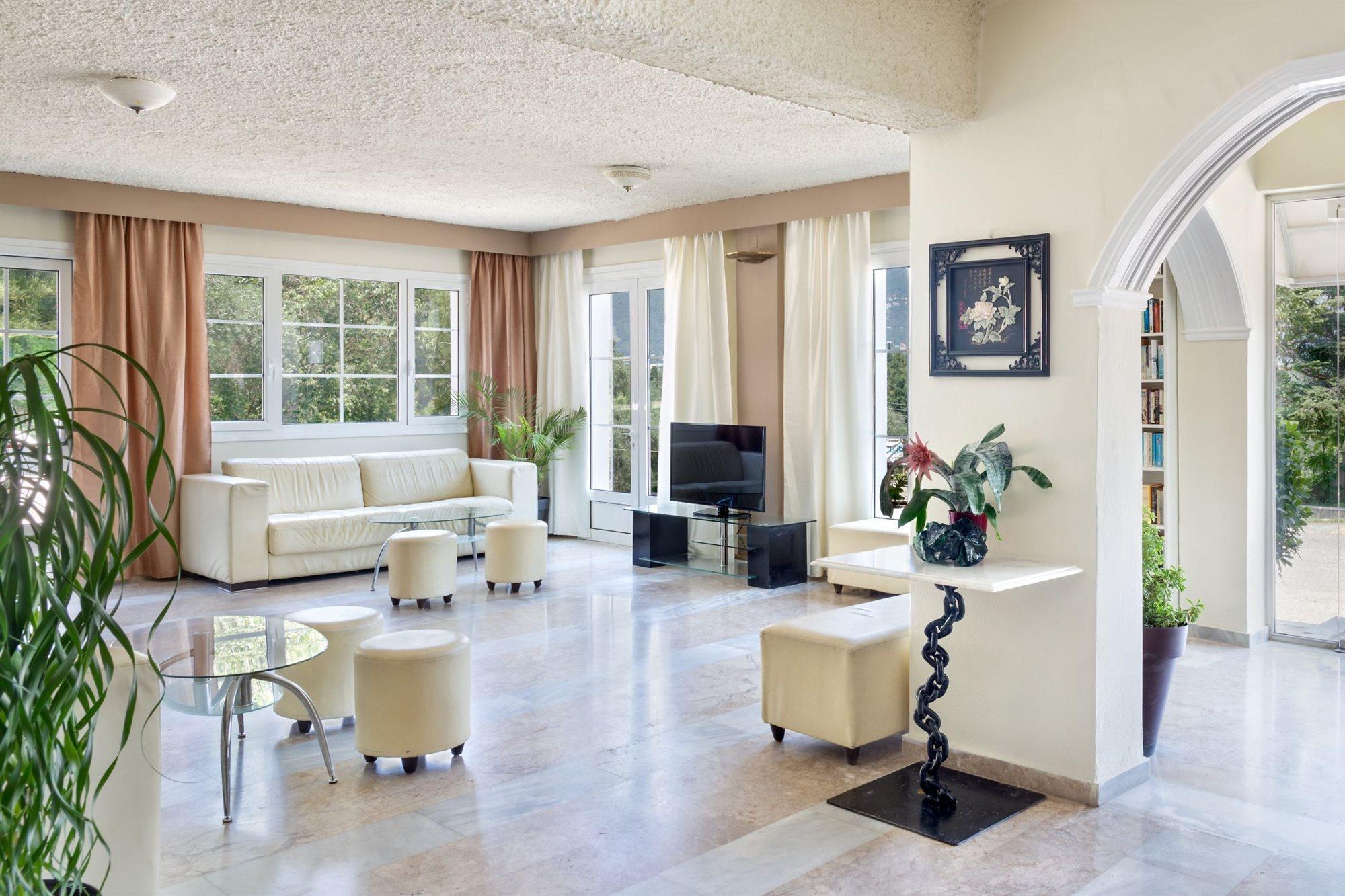 דאסיה Victoria Hill Hotel מראה חיצוני תמונה